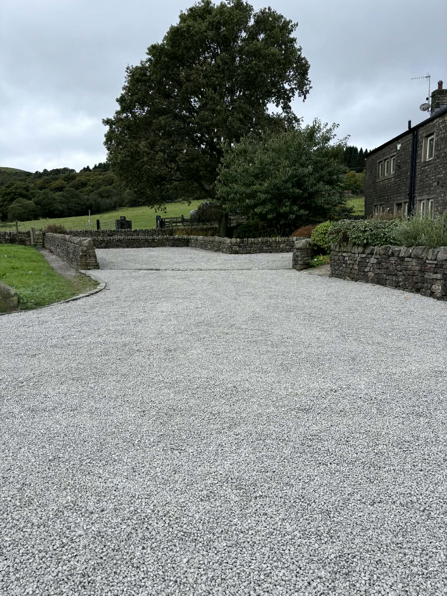 Decorative Stone Driveway